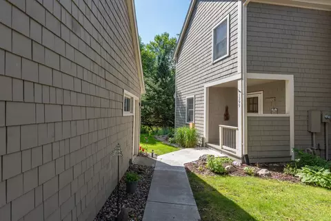 Exterior - 1399 E Pointe Dr, Brainerd, MN 56401 photo 7 of 25