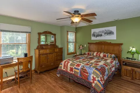 Bedroom - 1399 E Pointe Dr, Brainerd, MN 56401 photo 1 of 4