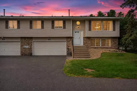 7647 Afton Ct, Woodbury, MN 55125