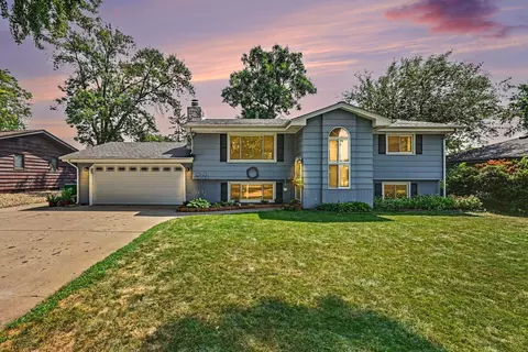 7351 Melody Dr NE, Fridley, MN 55432