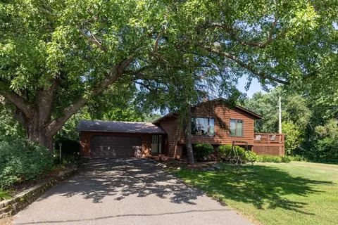 6347 Ware Rd, Lino Lakes, MN 55014