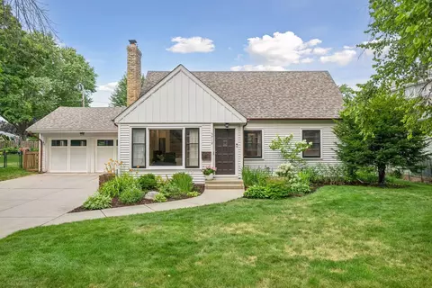 5712 York Ave S, Edina, MN 55410