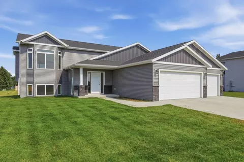 1202 Southview Dr SW, Glyndon, MN 56547