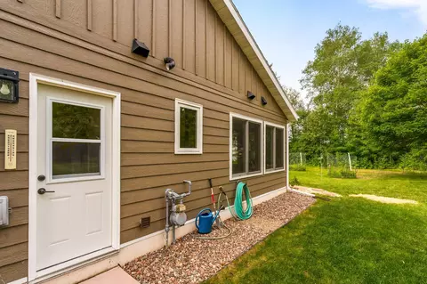 Exterior - 719 S 64th Ave W, Duluth, MN 55807 photo 9 of 10