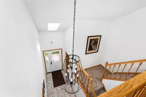 Entry Way - 719 S 64th Ave W, Duluth, MN 55807 photo 5 of 6