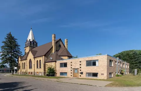 321 Broadway Ave W, Little Falls, MN 56345