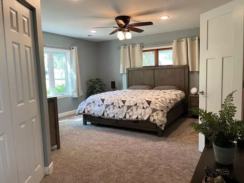 Bedroom - 805 Highland Rd, Windom, MN 56101 photo 1 of 7