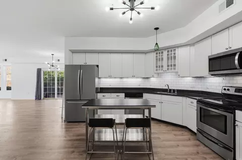 4132 Vernon Ave S #A104, Saint Louis Park, MN 55416
