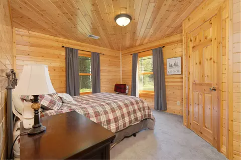 Bedroom - 52671 Becker Rd, Bigfork, MN 56628 photo 3 of 5