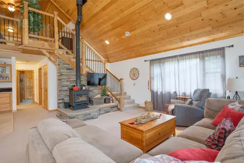 Living - 52671 Becker Rd, Bigfork, MN 56628 photo 1 of 4