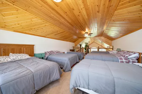 Bedroom - 52671 Becker Rd, Bigfork, MN 56628 photo 5 of 5