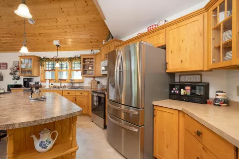 Kitchen - 52671 Becker Rd, Bigfork, MN 56628 photo 4 of 4