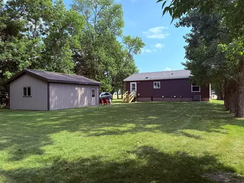 303 1st Ave E, Gary, MN 56545 photo 4