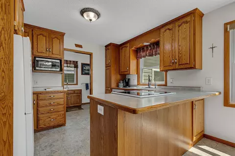 Kitchen - 6642 Old Highway 52, Saint Cloud, MN 56303 photo 2 of 3
