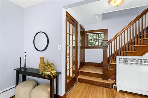 Entry Way - 30 W Arrowhead Rd, Duluth, MN 55803 photo 2 of 2