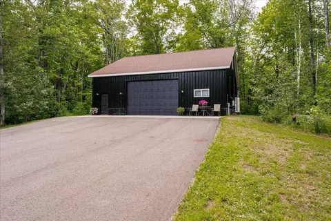 Exterior - 5841 Spruce Ln, Duluth, MN 55811 photo 2 of 13