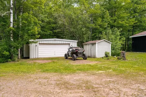 Exterior - 5841 Spruce Ln, Duluth, MN 55811 photo 9 of 13