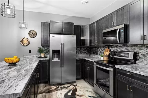 Kitchen - 5841 Spruce Ln, Duluth, MN 55811 photo 3 of 4