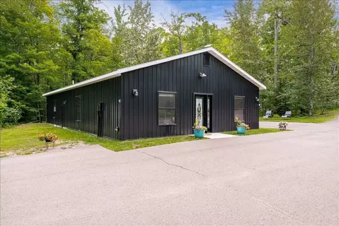 Exterior - 5841 Spruce Ln, Duluth, MN 55811 photo 1 of 13