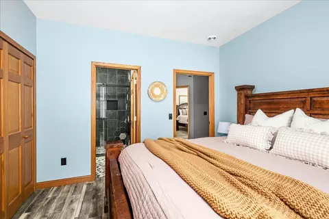 Bedroom - 5841 Spruce Ln, Duluth, MN 55811 photo 2 of 4