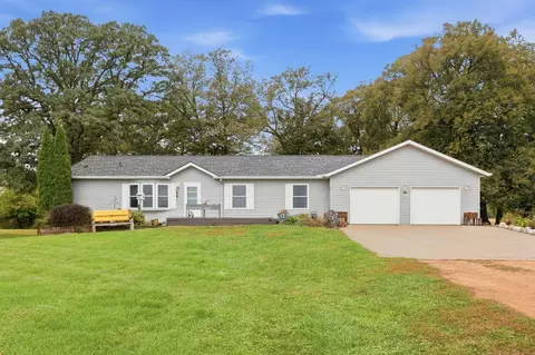 14971 Nature Ave, Glencoe, MN 55336