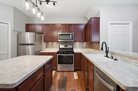 18902 96th Pl N, Maple Grove, MN 55311