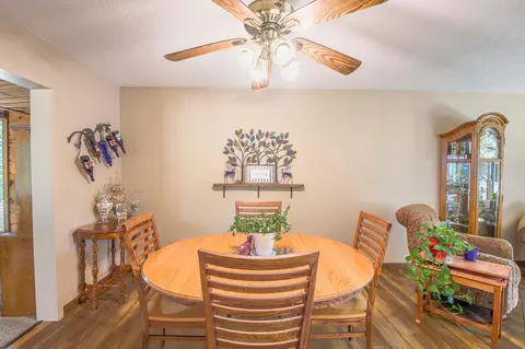 Dining - 944 Longview Dr, Saint Cloud, MN 56304 photo 2 of 2