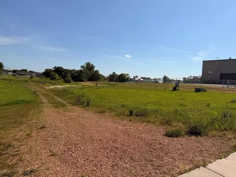 170 Swendra Blvd NE, Cokato, MN 55321