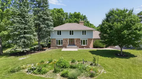 Exterior - 1350 Co Rd 92, Maple Plain, MN 55359 photo 1 of 9