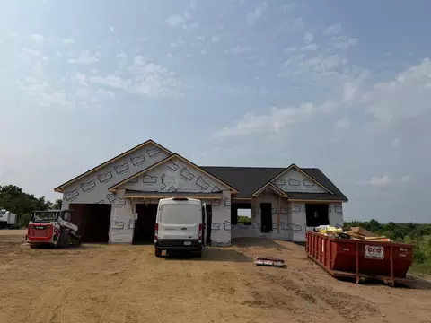 647 210th Ave, Somerset, WI 54025