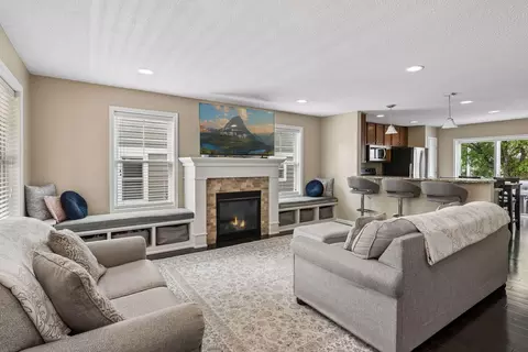 611 Whitall St, Saint Paul, MN 55130