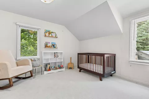 Bedroom - 3865 Hillcrest Rd, Deephaven, MN 55391 photo 3 of 6