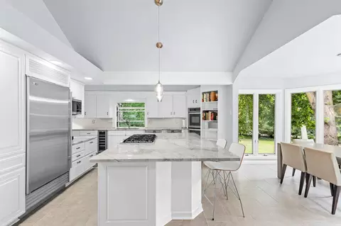 Kitchen - 3865 Hillcrest Rd, Deephaven, MN 55391 photo 1 of 2