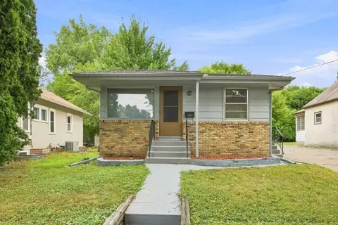 2223 Cole Ave SE, Minneapolis, MN 55414