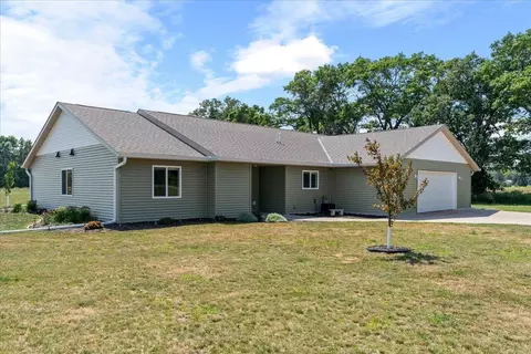 Exterior - 10505 Kinder Cors, Brainerd, MN 56401 photo 6 of 8