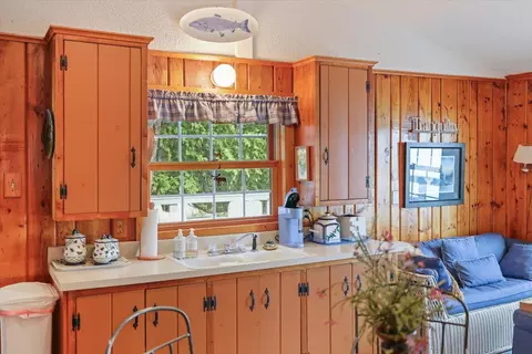 Kitchen - 4431 Cedarock Rd, Tower, MN 55790 photo 6 of 6
