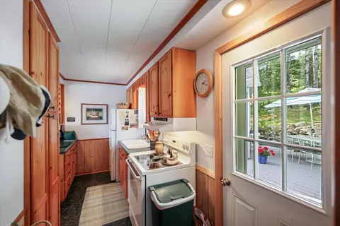 Kitchen - 4431 Cedarock Rd, Tower, MN 55790 photo 4 of 6