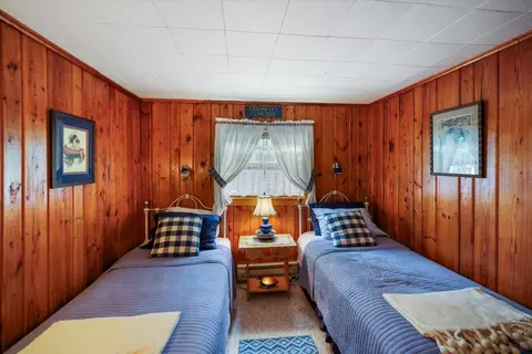 Bedroom - 4431 Cedarock Rd, Tower, MN 55790 photo 10 of 15