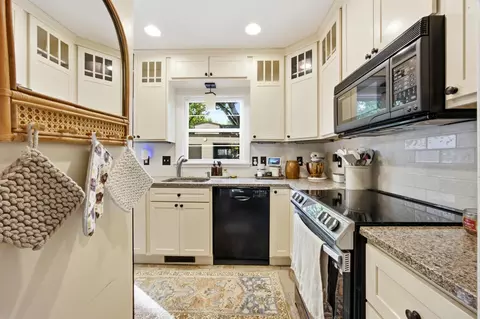 Kitchen - 1541 9th St S, Fargo, ND 58103 photo 1 of 3