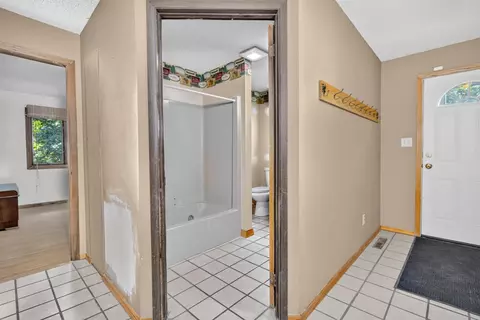 Entry Way - 100 Cedar St, Bigfork, MN 56628 photo 2 of 4