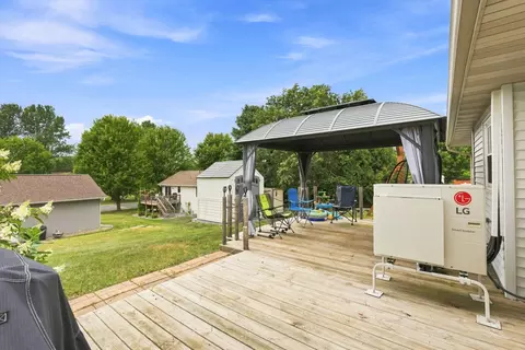 Exterior - 1880 Windmill Dr, Baldwin, WI 54002 photo 2 of 6