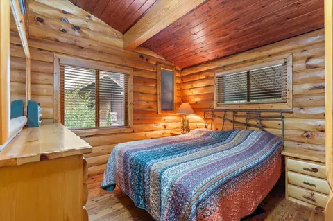 Bedroom - 1304 65th Ave NE, Outing, MN 56662 photo 1 of 3