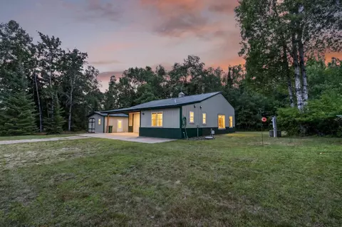 28750 Prairie Lake Rd, Grand Rapids, MN 55744