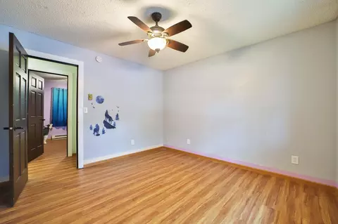 Bedroom - 9774 Wise Rd, Brainerd, MN 56401 photo 2 of 11
