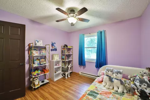 Bedroom - 9774 Wise Rd, Brainerd, MN 56401 photo 4 of 11