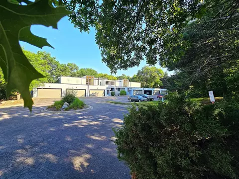 13707 Nicollet Ave #203, Burnsville, MN 55337