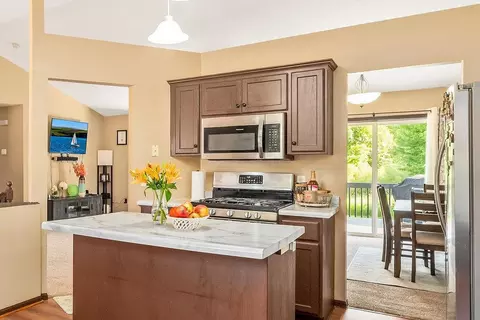 Kitchen - 22363 Jed Dr, Rogers, MN 55374 photo 1 of 5