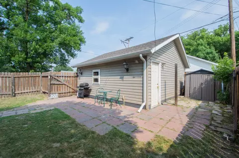 Exterior - 357 15th Ave S, Fargo, ND 58103 photo 9 of 10