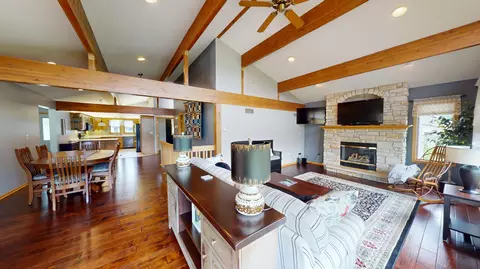 Living - 2017 Highland Ave, Albert Lea, MN 56007 photo 4 of 4