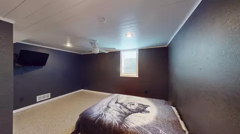 Bedroom - 2017 Highland Ave, Albert Lea, MN 56007 photo 3 of 3